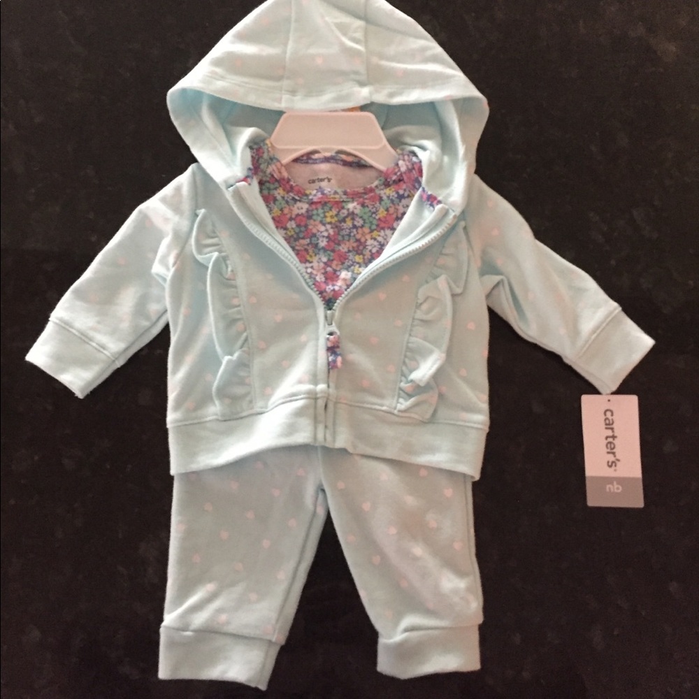 Carter’s outfit
